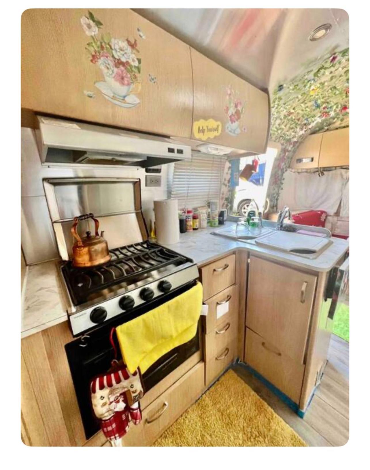 Airstream Get Away! Campsite *